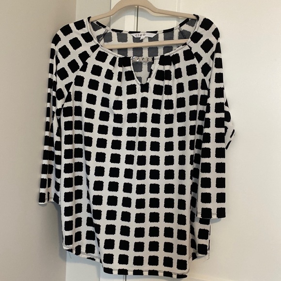 Cleo size M blouse - Picture 1 of 3
